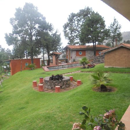 Отель Rancho Escondido Casa Goyri Tlaxco Экстерьер фото