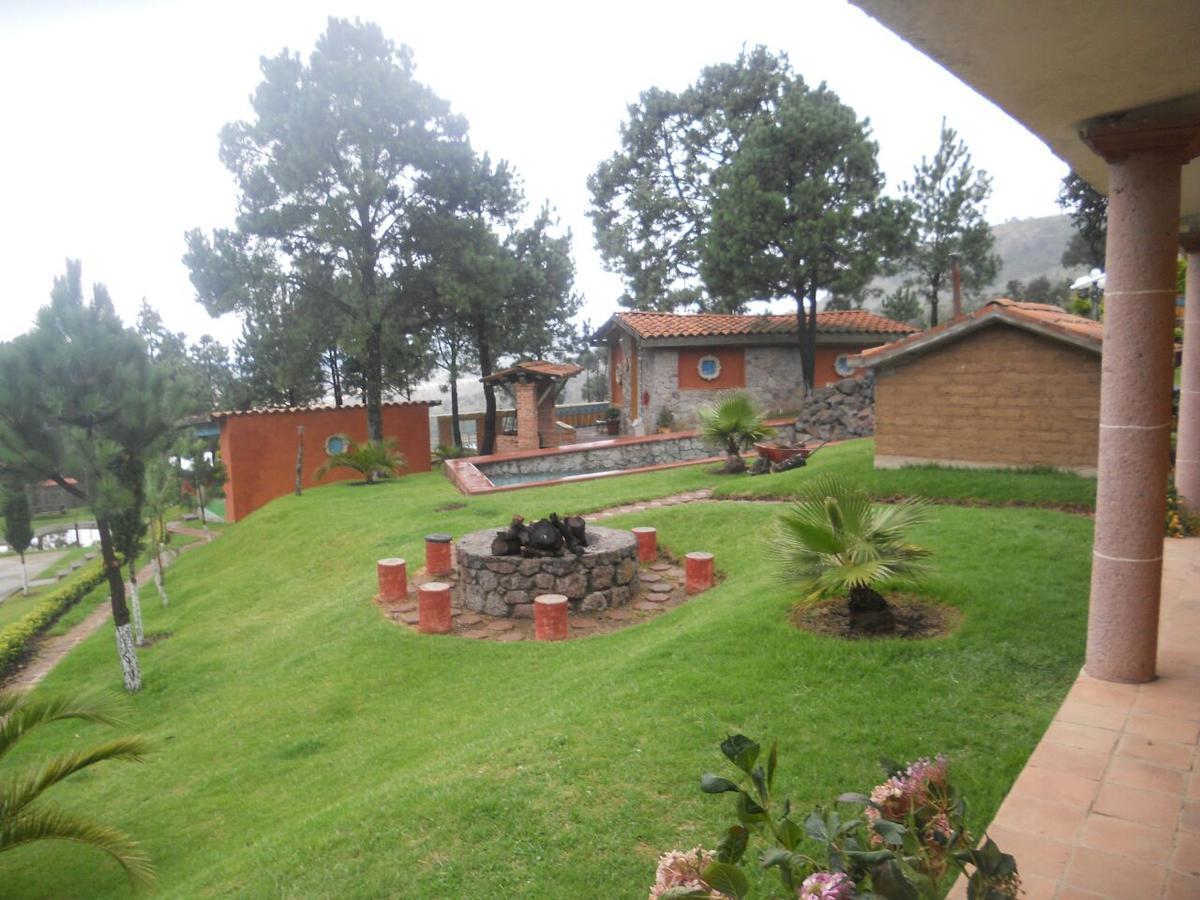Отель Rancho Escondido Casa Goyri Tlaxco Экстерьер фото