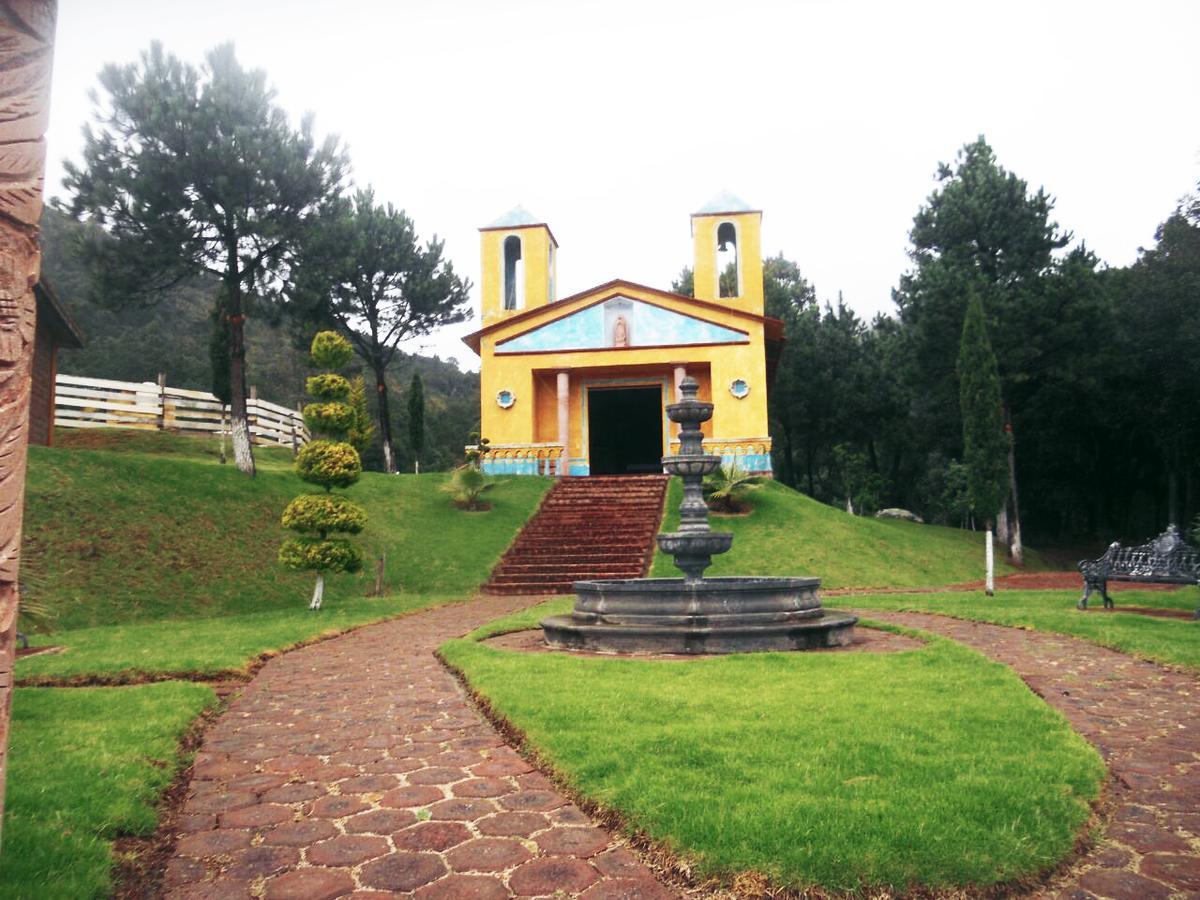 Отель Rancho Escondido Casa Goyri Tlaxco Экстерьер фото