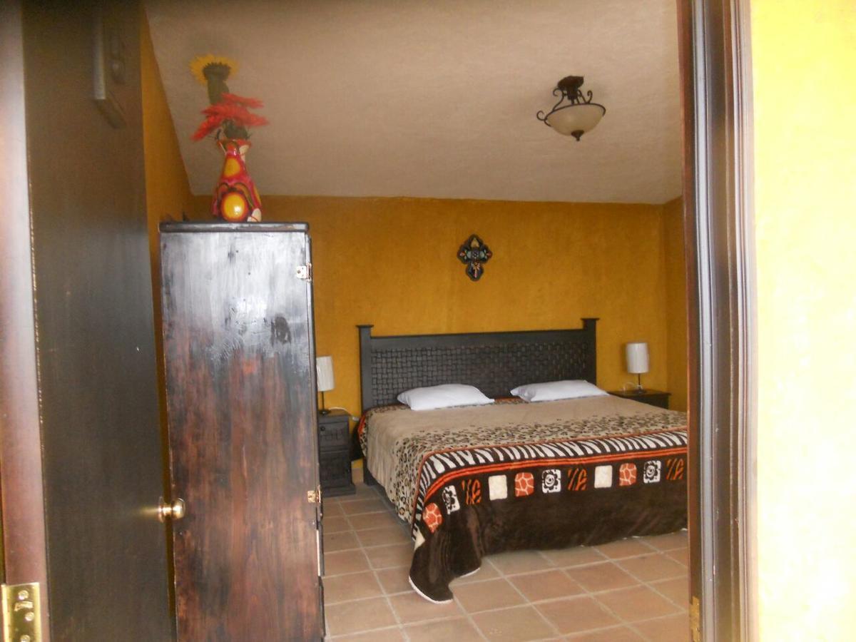 Отель Rancho Escondido Casa Goyri Tlaxco Экстерьер фото