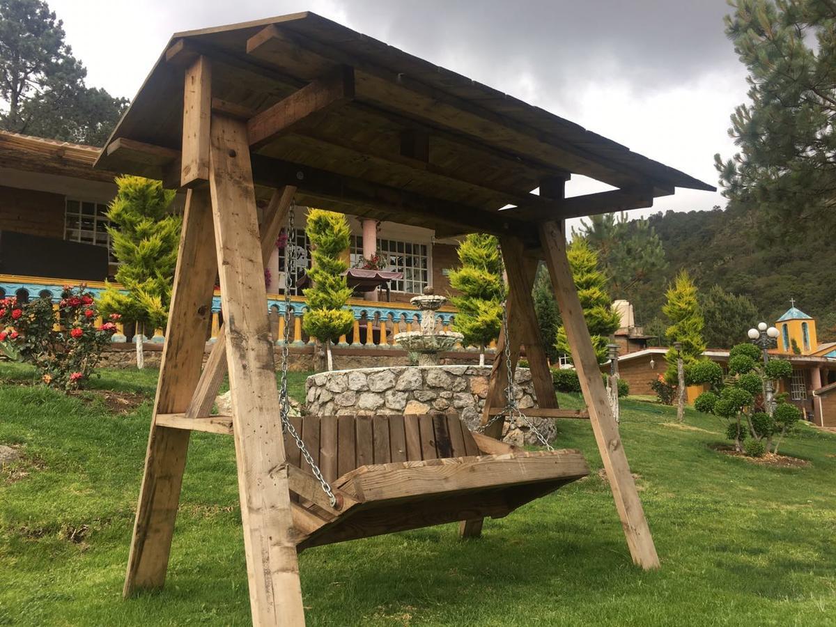 Отель Rancho Escondido Casa Goyri Tlaxco Экстерьер фото
