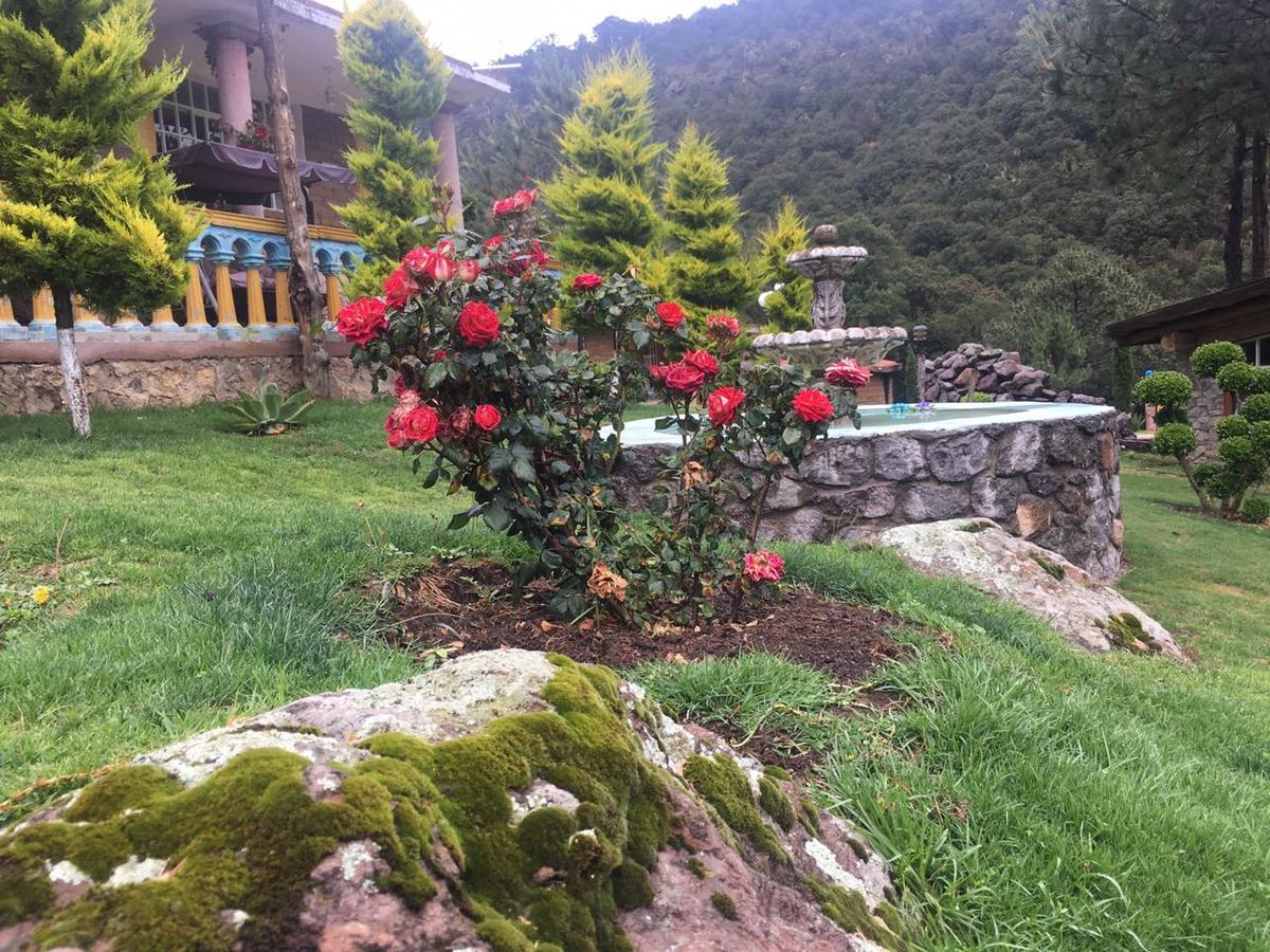 Отель Rancho Escondido Casa Goyri Tlaxco Экстерьер фото