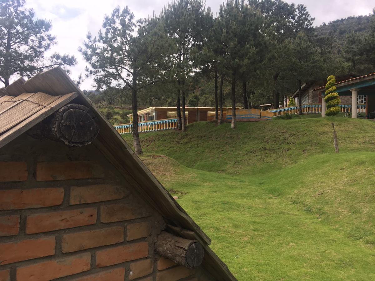 Отель Rancho Escondido Casa Goyri Tlaxco Экстерьер фото