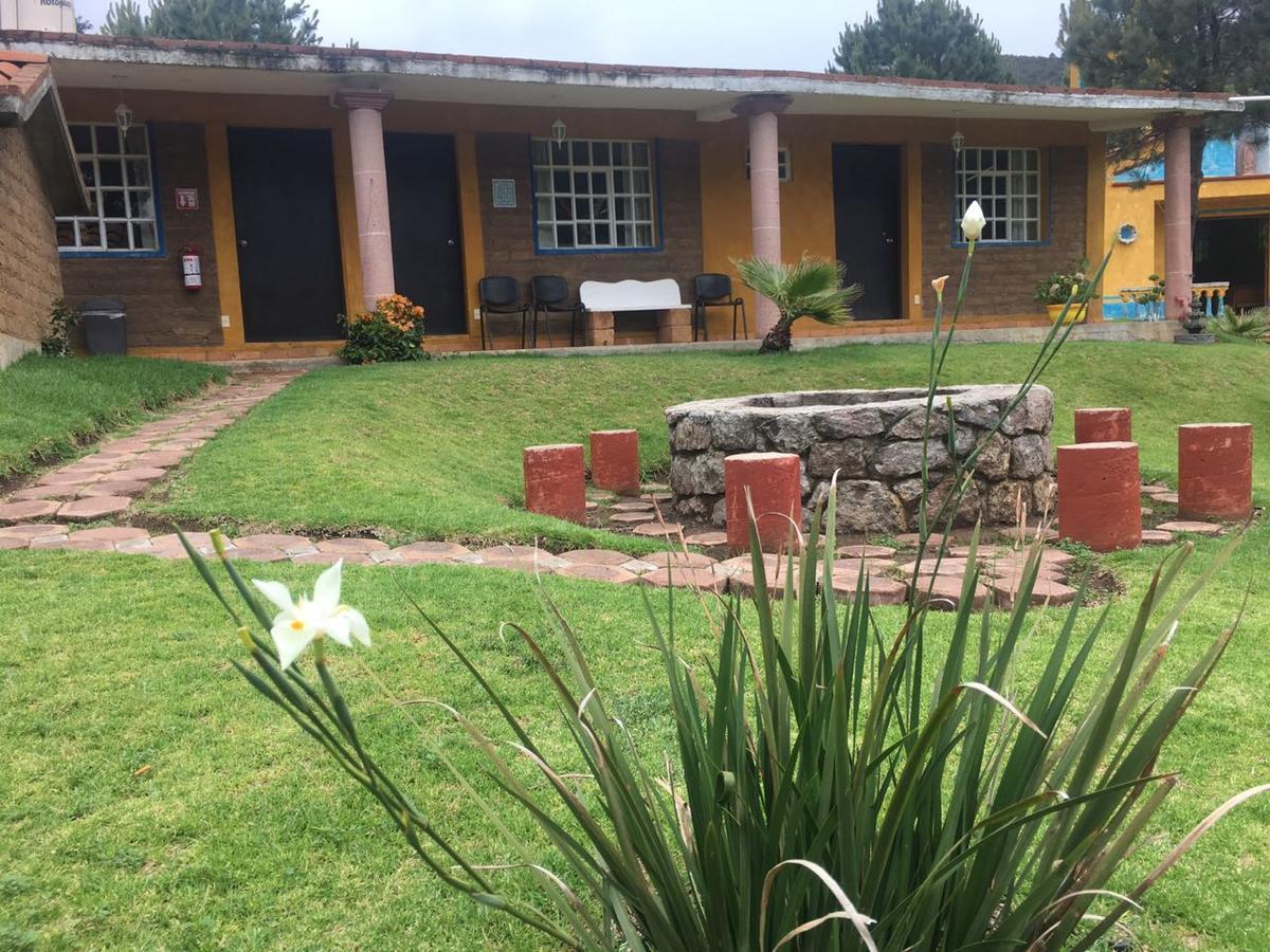 Отель Rancho Escondido Casa Goyri Tlaxco Экстерьер фото
